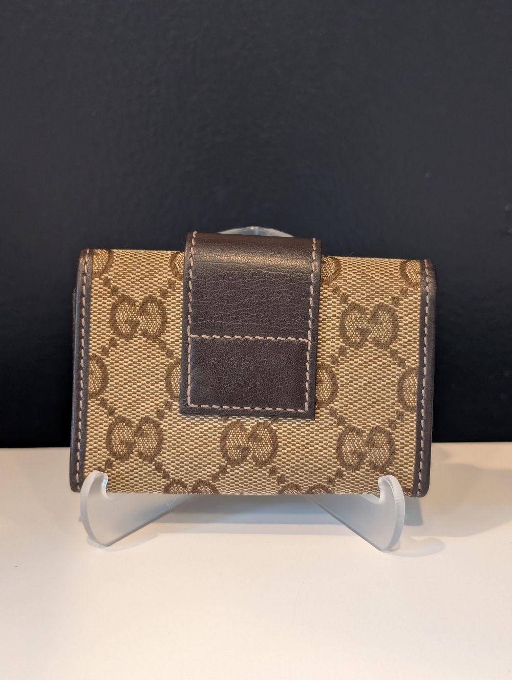 Gucci GG Beige and Brown Canvas Key Holder/Case - Picture 2 of 12